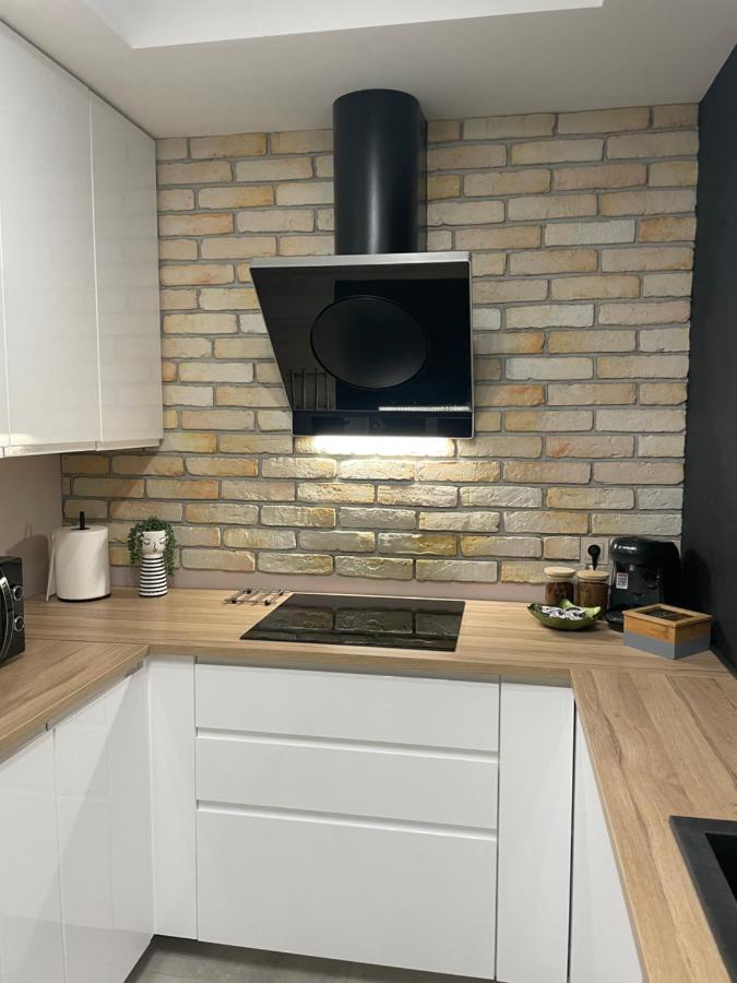 Sleep & Go Modlin Airport Apartment