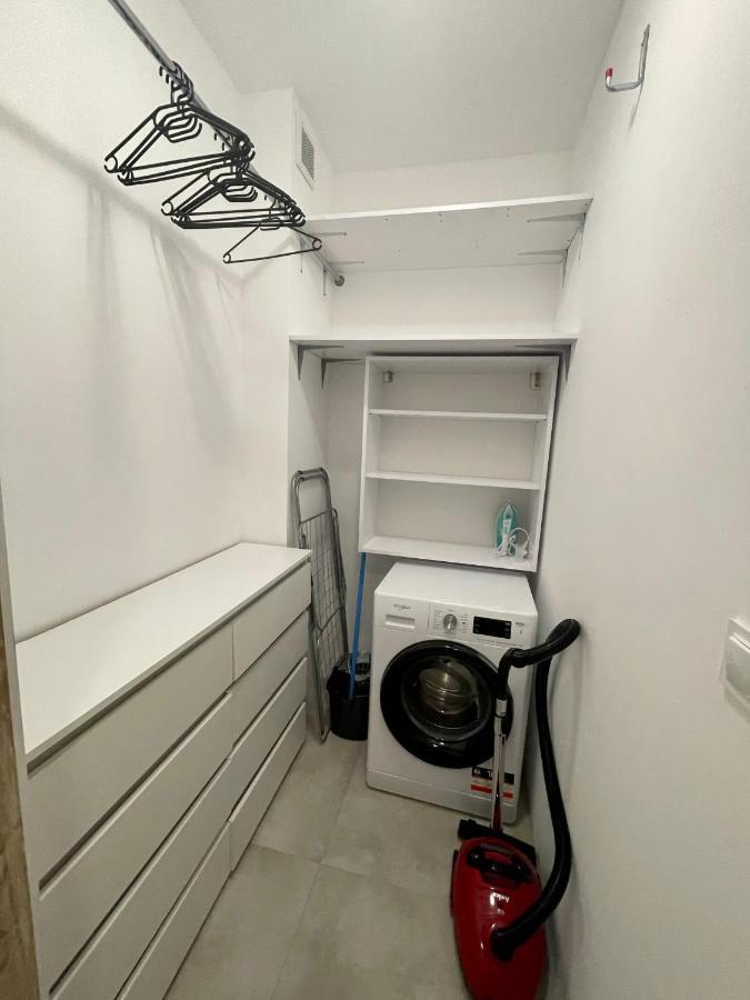Sleep & Go Modlin Airport Apartment
